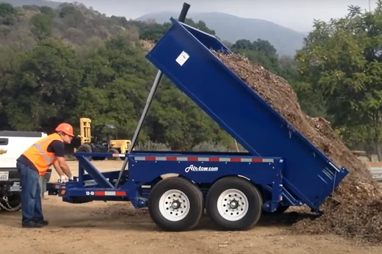 Buy prime quality air-tow drop deck trailers for sale in Toronto, Ontario, from Zuma today!
